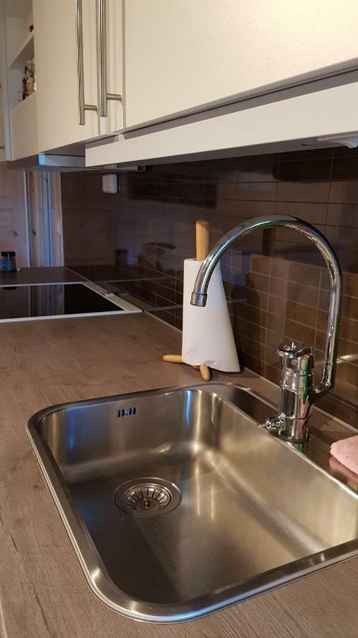 Farmer Apartment Laukvik Екстериор снимка