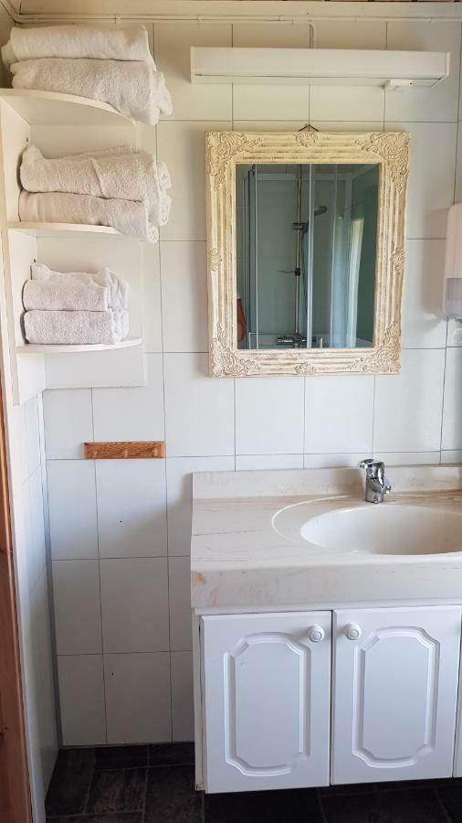Farmer Apartment Laukvik Екстериор снимка